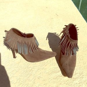 Adorable Bakers heeled fringe booties.